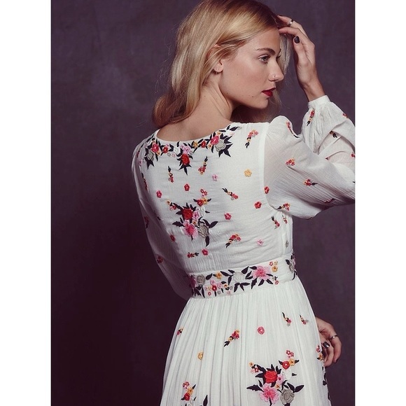 ISO Free People Winter Wanderer Floral Maxi Dress - Picture 4 of 4